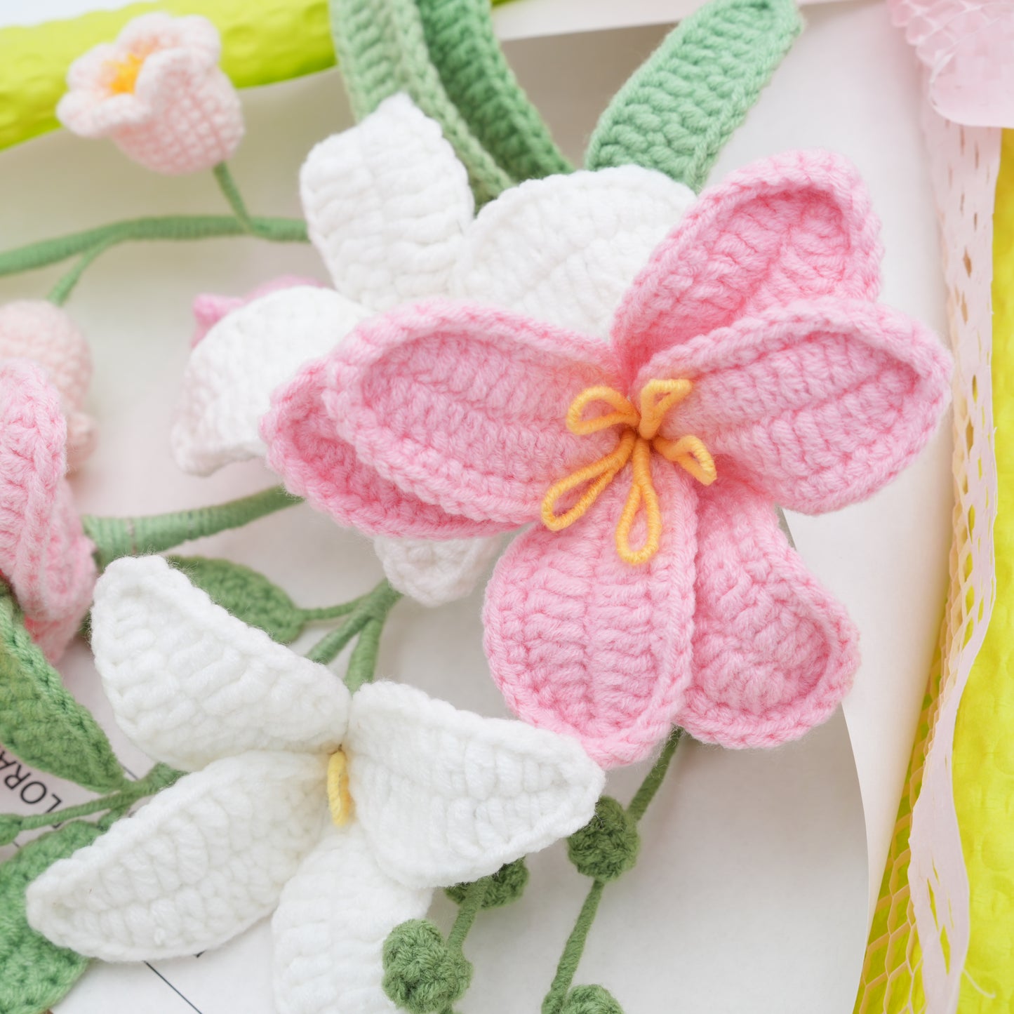 Crochet Flower Bouquet, 100% Handmade | Green/Pink