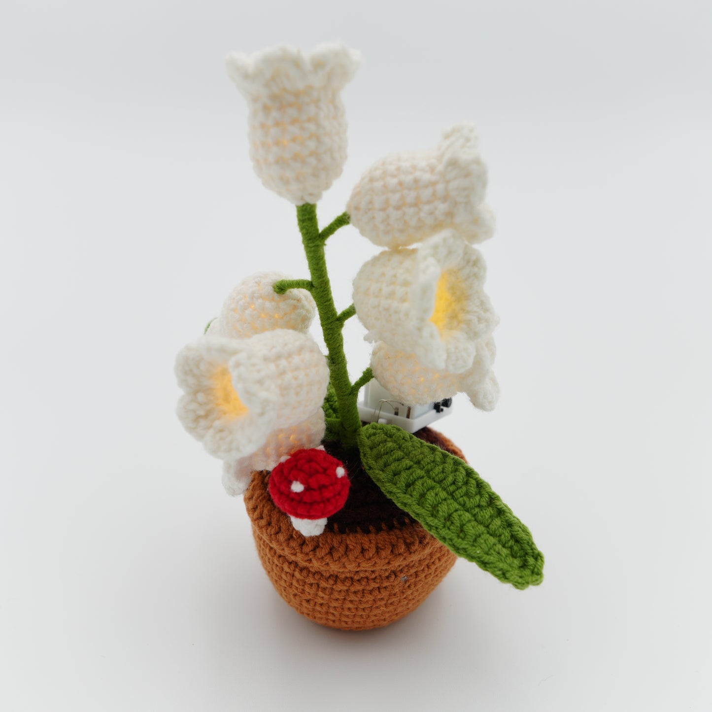 Crochet Potted Flowers with Light