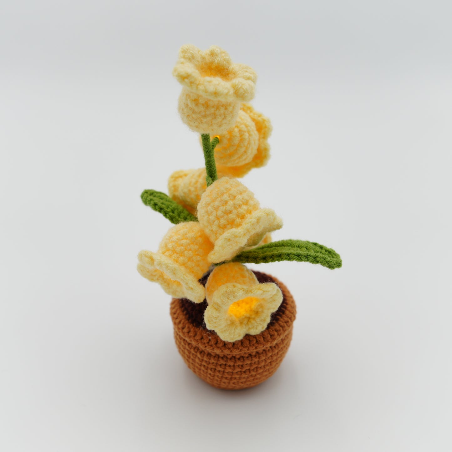 Crochet Potted Flowers with Light